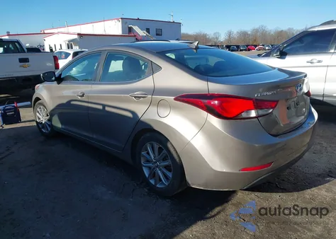 2015 Hyundai Elantra Se z USA, uszkodzony, nr VIN 5NPDH4AE5FH613254